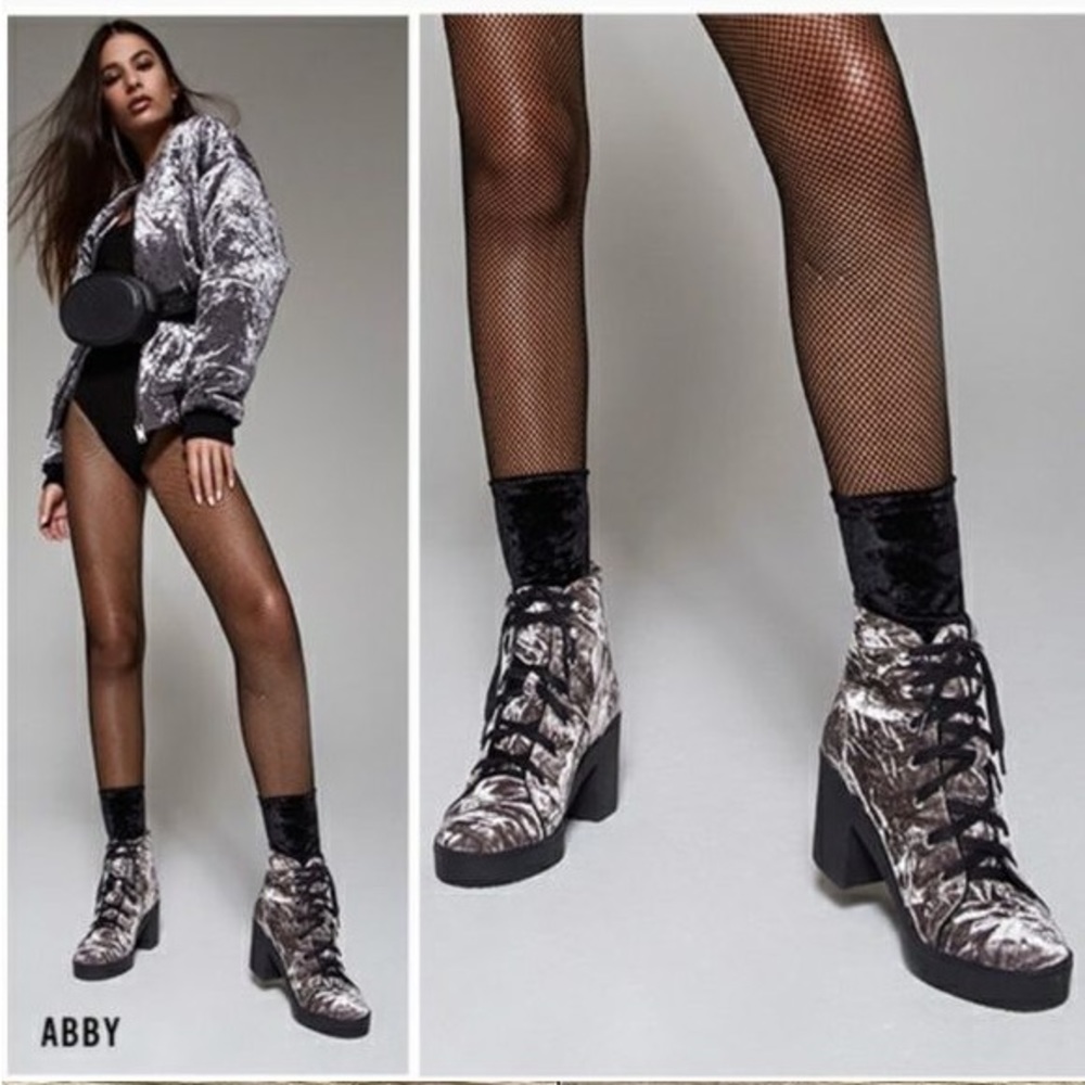 Steve Madden Abby Booties
